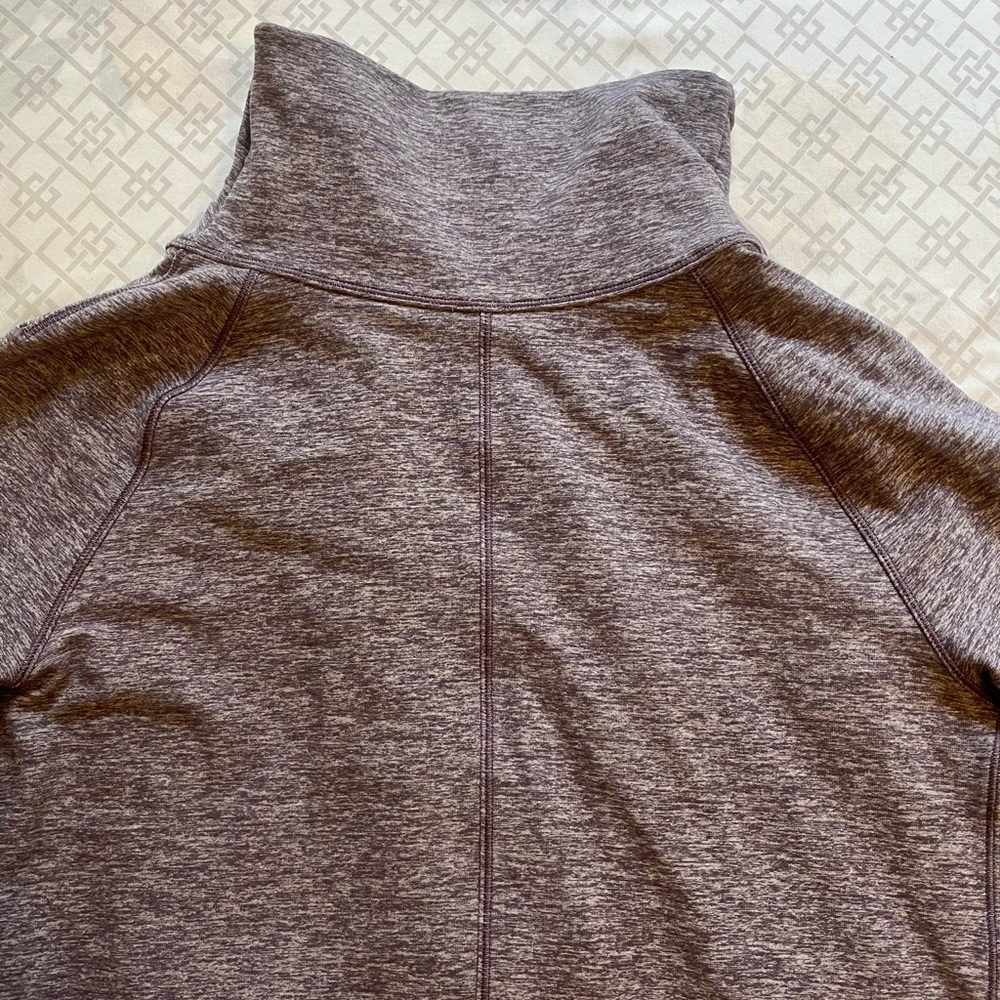 Lululemon wrap - Picture 9 of 11